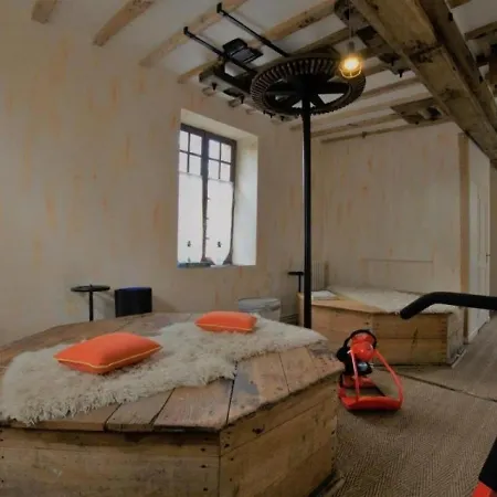 Trancault, 8 Pièces, 15 Personnes - Fr-1-543-141 Hébergement de vacances *