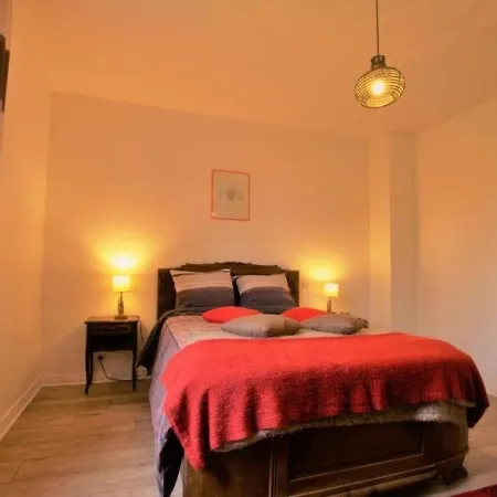 Trancault, 8 Pièces, 15 Personnes - Fr-1-543-141 Hébergement de vacances Trancault